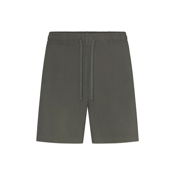 JERSEY LOUNGE MENS RELAXED SHORT | BASILFLAT ON A WHITE BACKGROUND | FLT