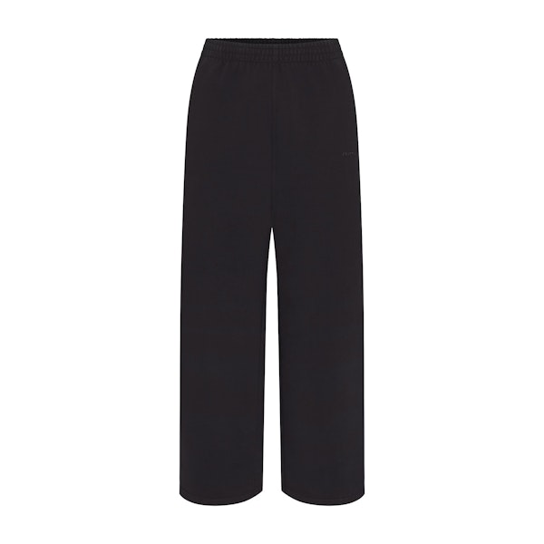 BOYFRIEND FLEECE STRAIGHT LEG PANT | WASHED ONYX (PANTS) FLAT ON A WHITE BACKGROUND | FLT